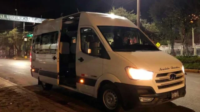 Return Train & Private Transfer to Cusco Return Train & Private Transfer to Cusco