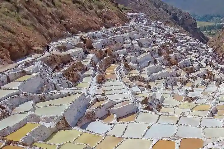 Maras Village & Salt Mines Viewpoints Maras Village & Salt Mines Viewpoints