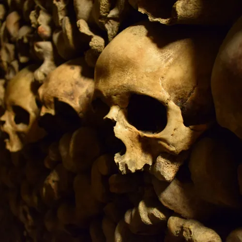 Catacombs to Lima