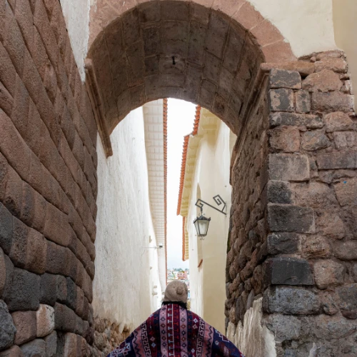 Entrance to the alleyways of Cusco