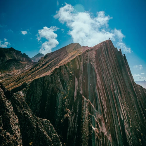 Alternative route to Palcoyo Red Mountain