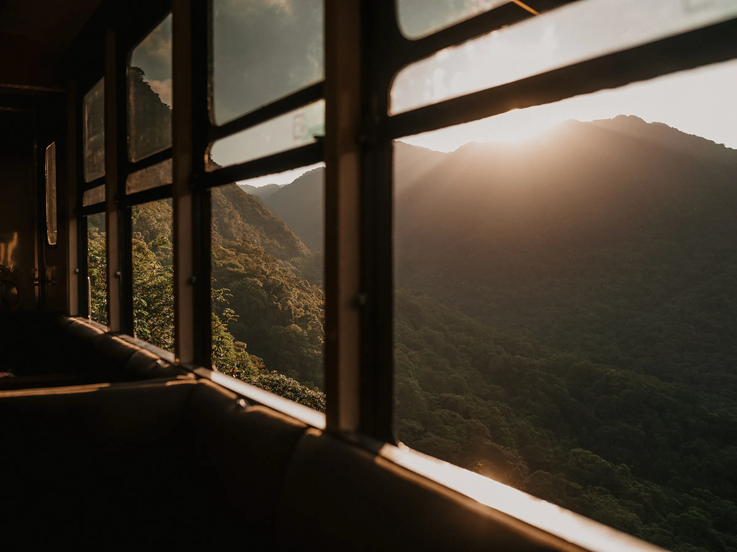 The Elegance of the Rails: Experience the Ultimate Machu Picchu Train Tour