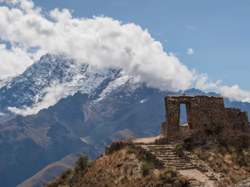 Short Inca Trail to Machu Picchu with Hotel