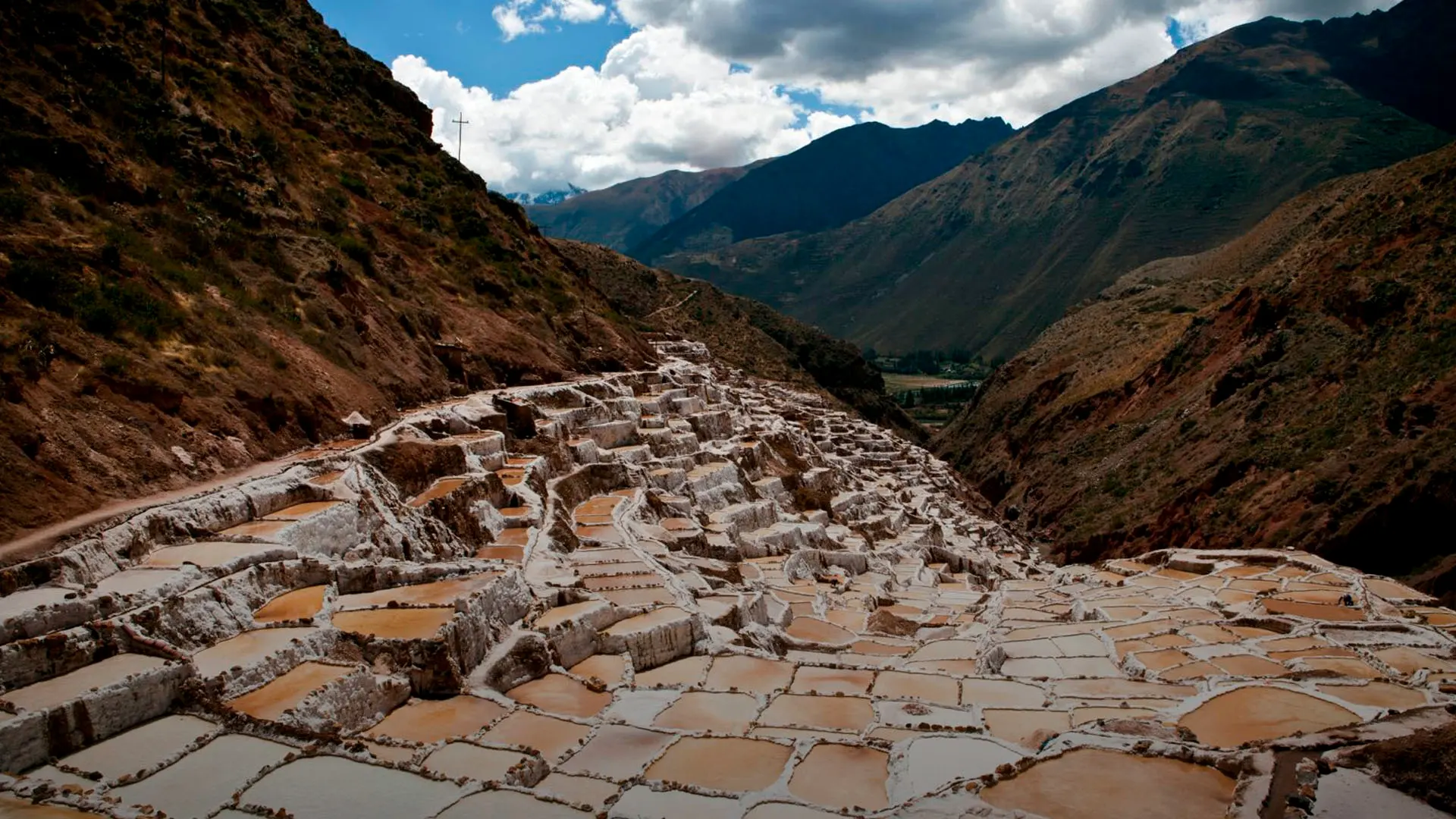 1-Day Afternoon Machu Picchu Tour from Cusco + Maras Salt Mines (Less Early-Rush Focus)