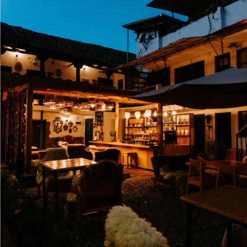 Luxury hotel with a four-star experience.