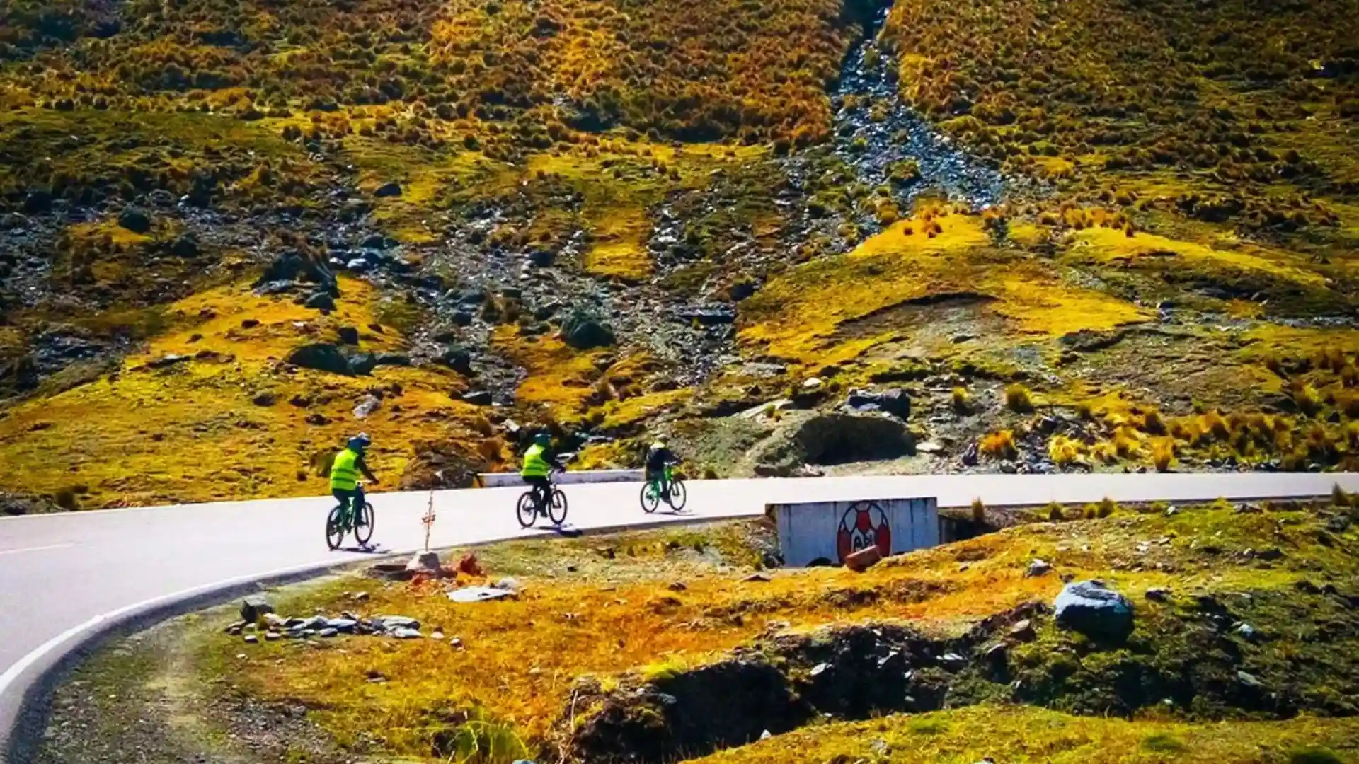 Altitude of the Abra Málaga Pass