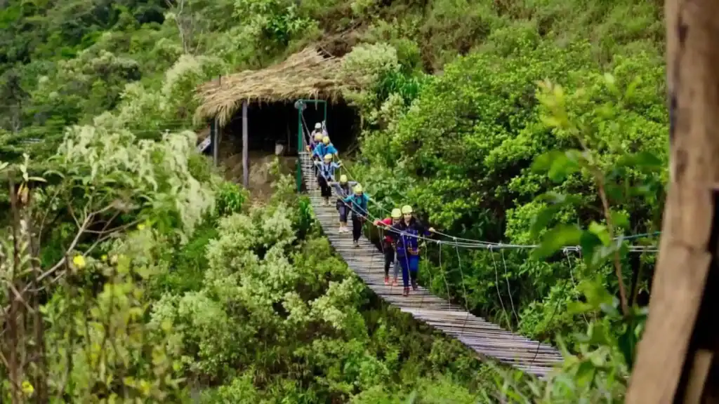 Inca Jungle Trek to Machu Picchu 4 Days 3 Nights