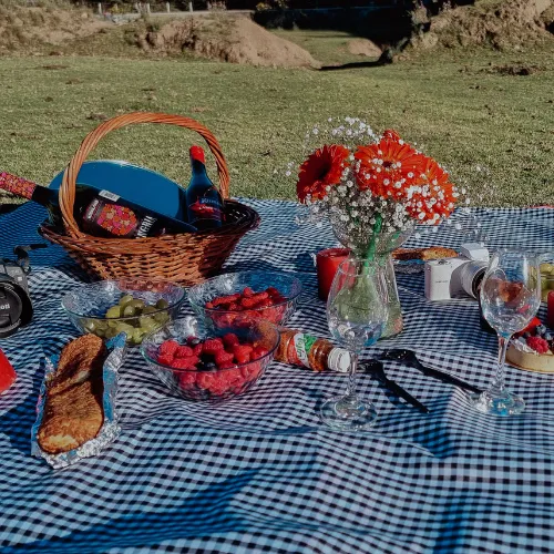 Private Picnic Lunch at Huaypo Lagoon